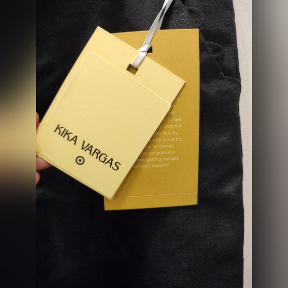 New Kika Vargas Women's Scalloped Edge Pocket Tapered Pants Black - Picture 8 of 11